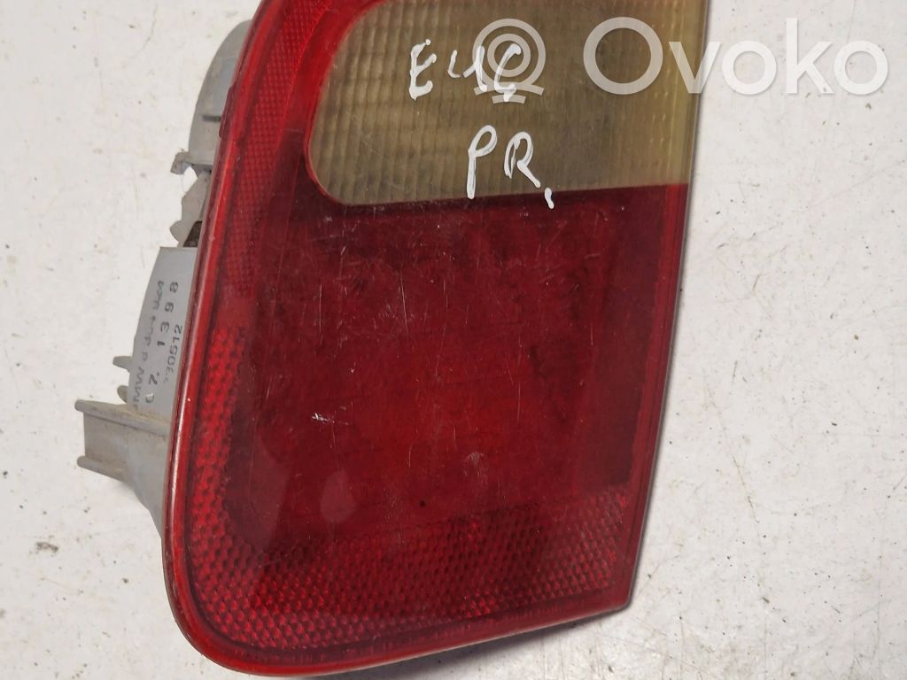Tailgate rear/tail lights   8364924,230512,071398