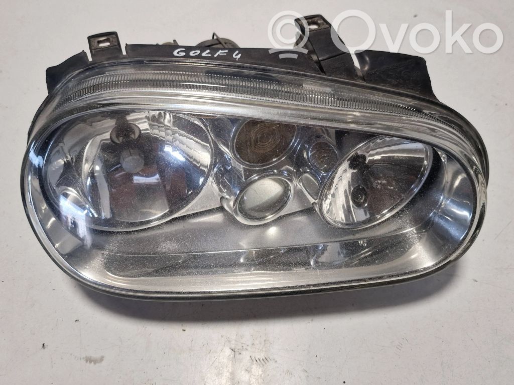 Volkswagen Golf IV Lampa przednia 