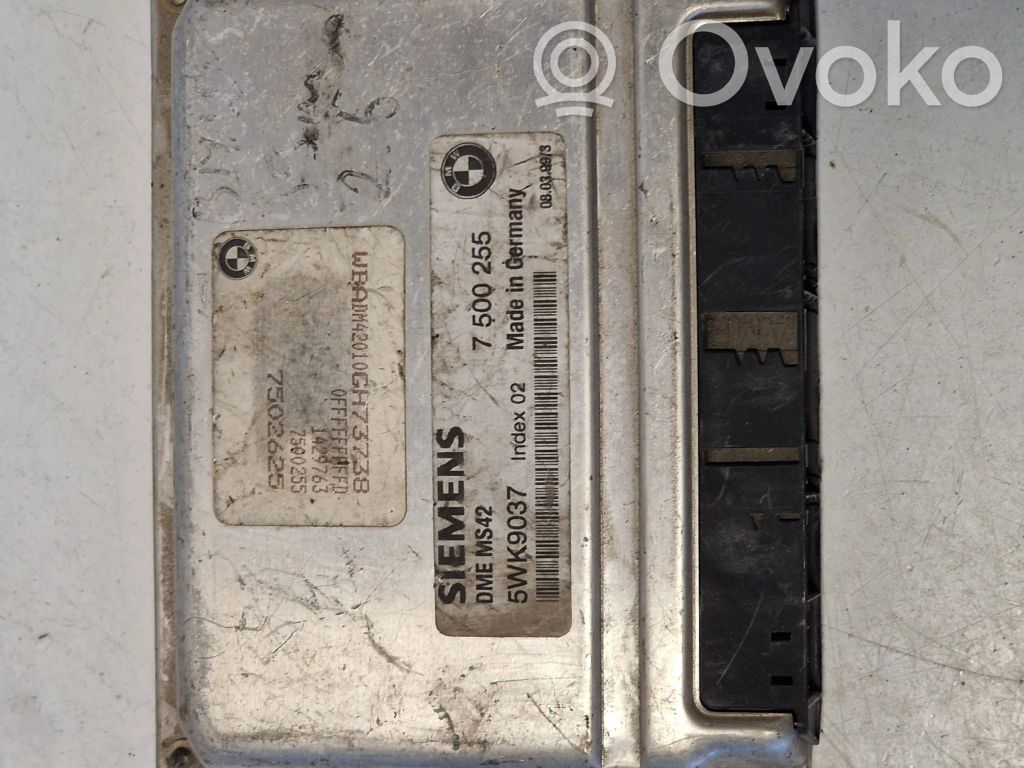BMW 5 E39 Engine control unit/module 