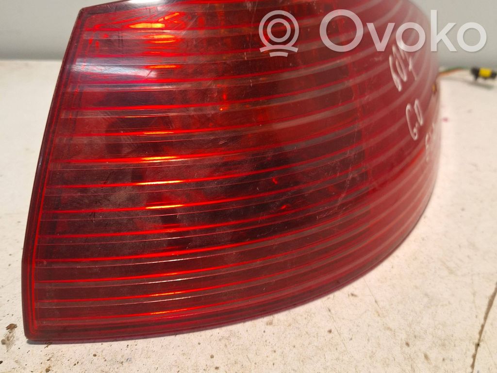 Peugeot 607 Rear/tail lights 