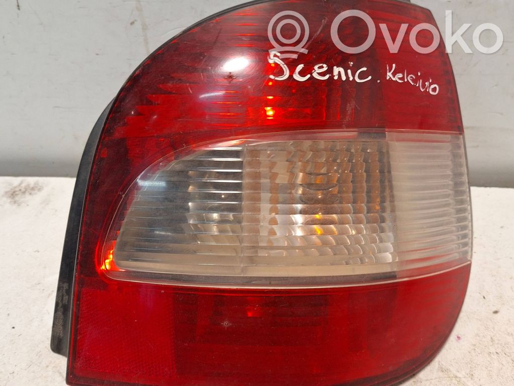 Rear/tail lights   E29002