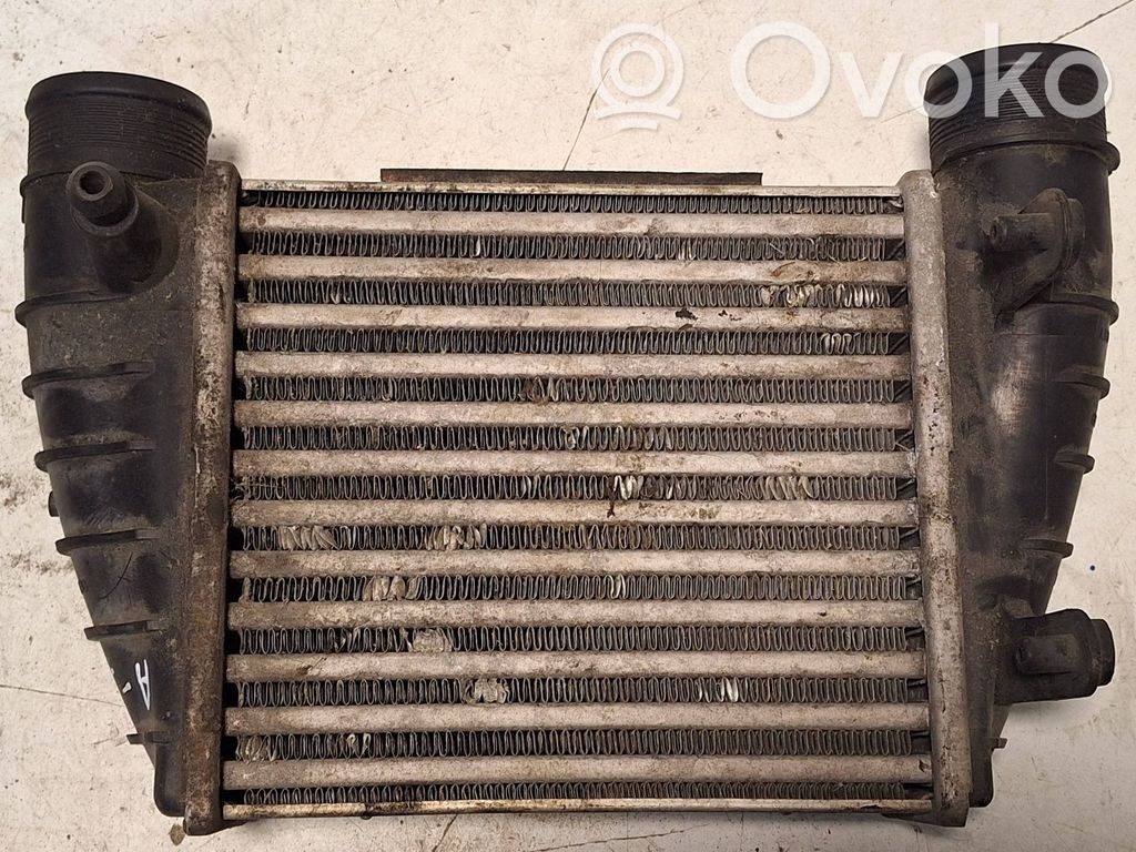 Radiador intercooler   8E0145806Q,6021745,290320071158