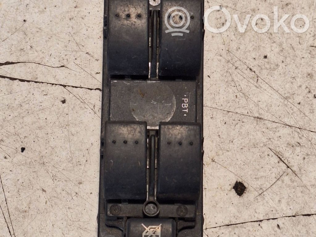 Mazda 3 I Electric window control switch 
