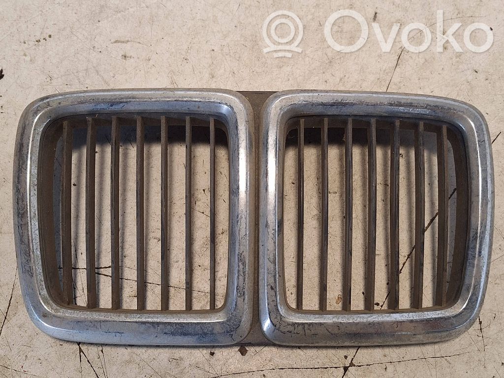 BMW 7 E32 Front grill 