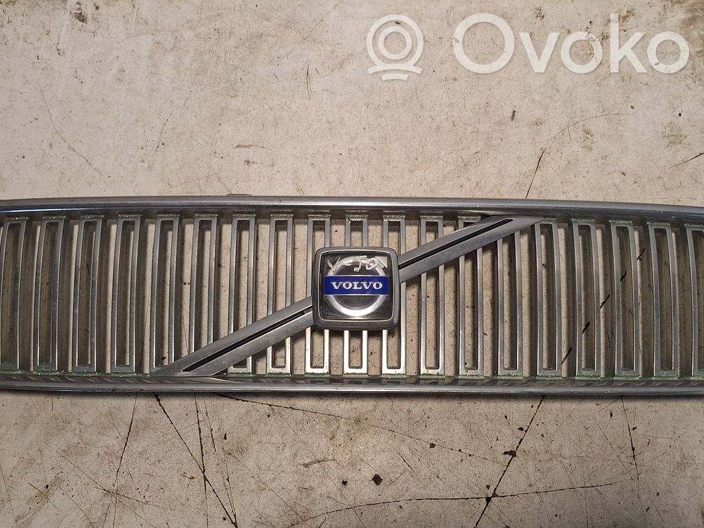Volvo V50 Front grill 