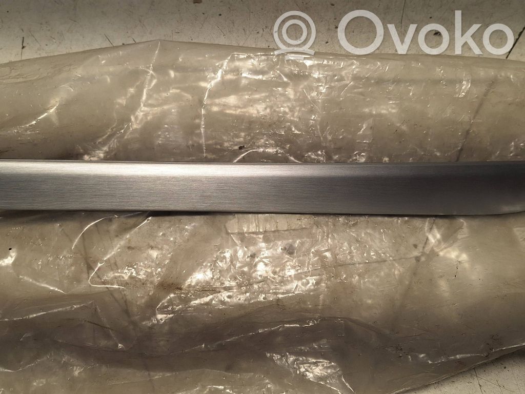 Audi S5 Facelift Moldura del tarjetero del panel de la puerta trasera 