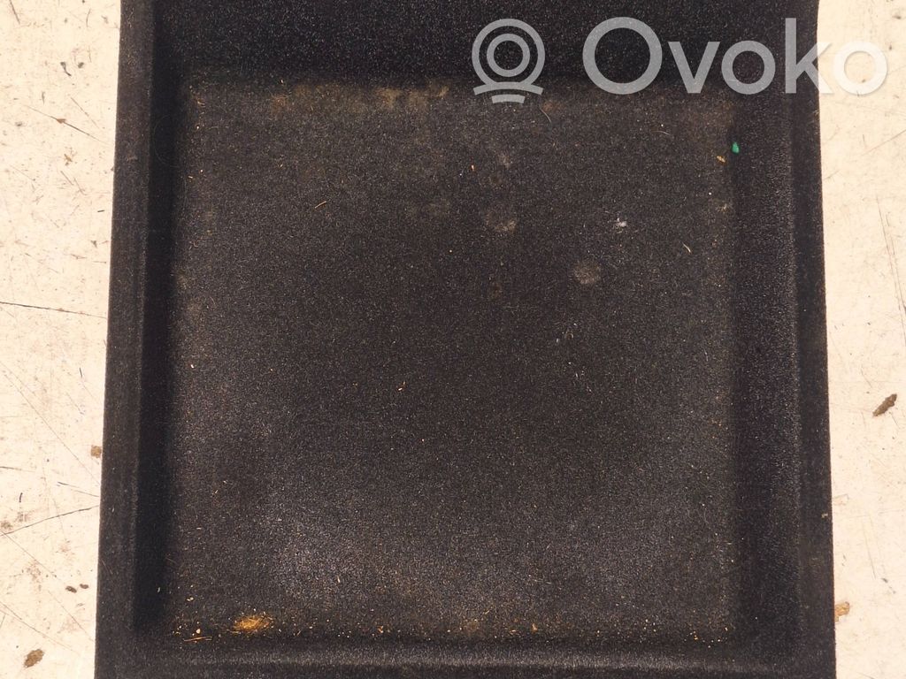 Audi Q7 4L Compartimiento/consola central del panel 