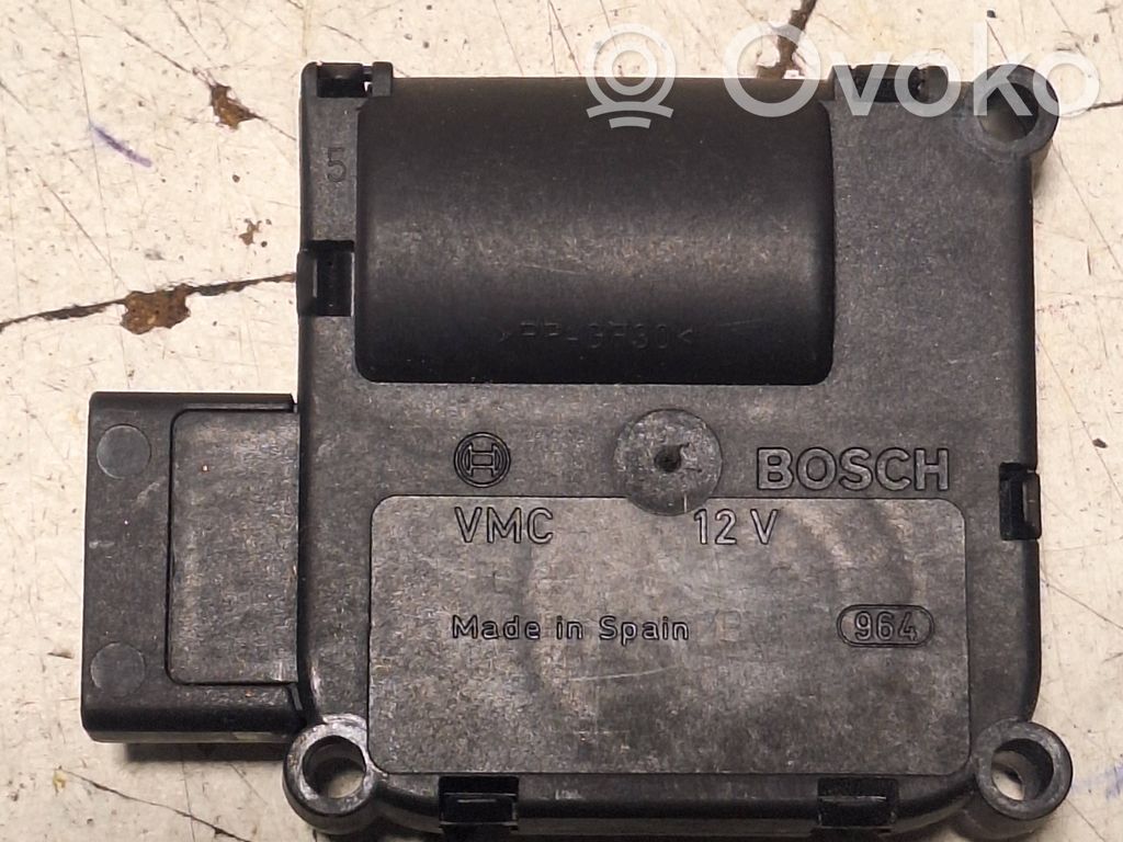 Audi A6 S6 C6 4F Motor/actuator clapetă aer 