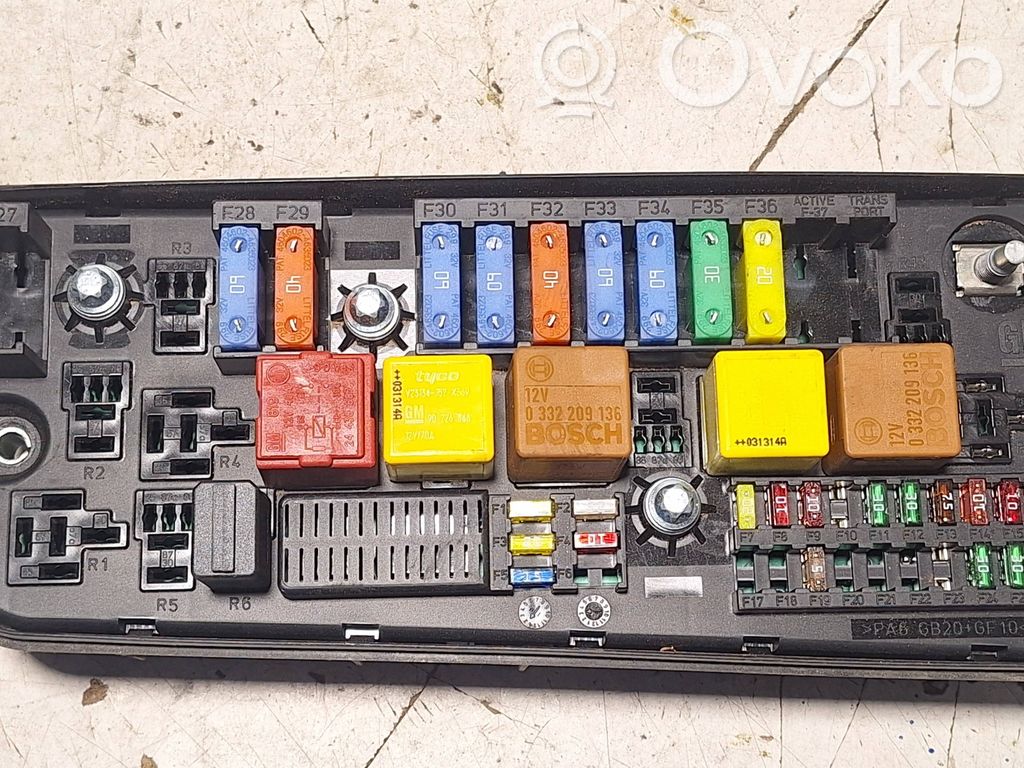Opel Signum Set cutie siguranțe 