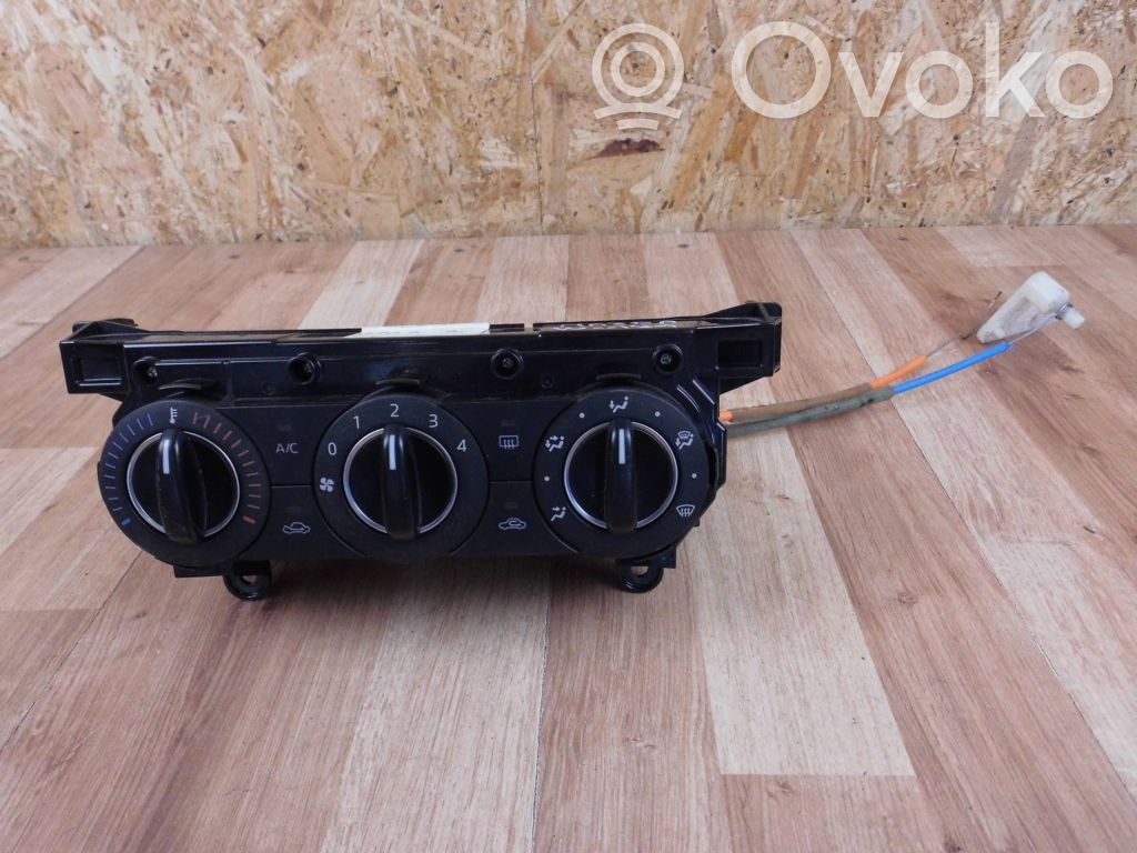 Climate control unit   DB1N61190A