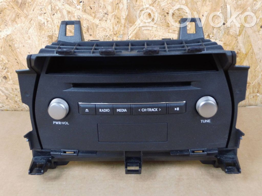 Lexus NX Navigation unit CD/DVD player 