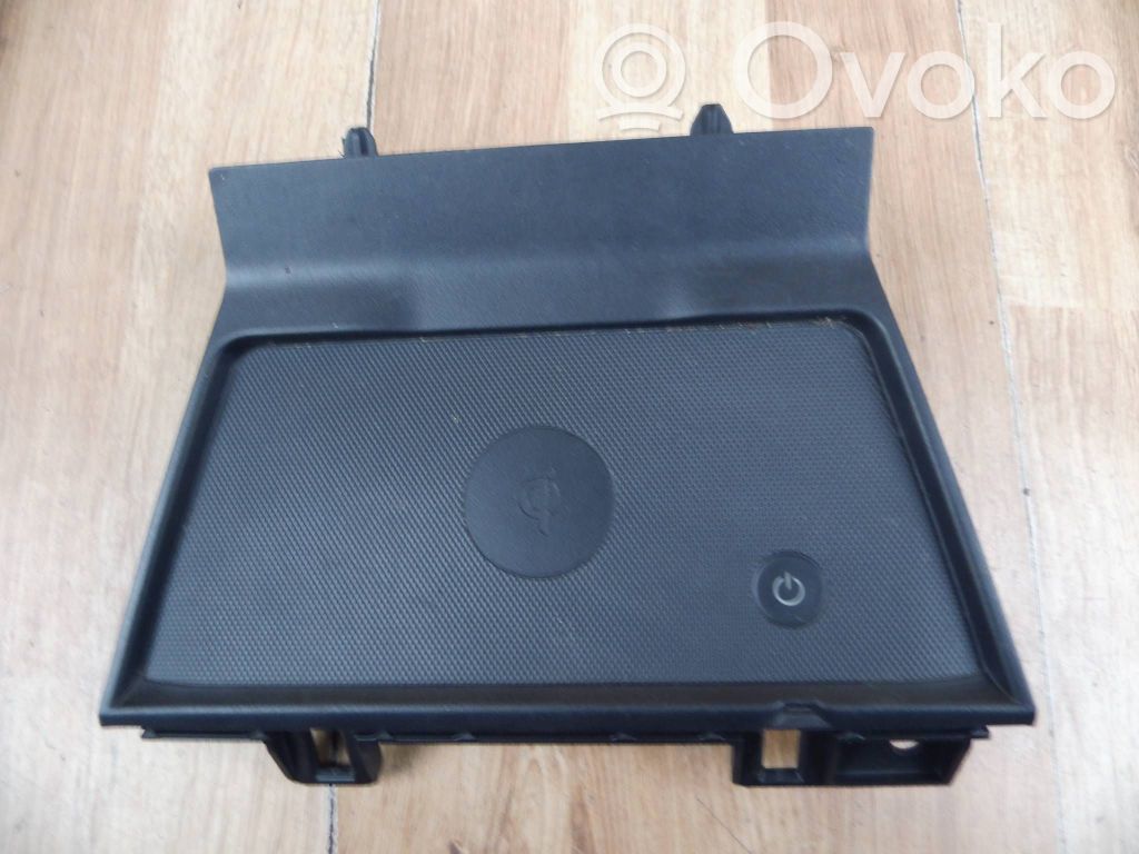 Mazda CX-9 Wireless charging module 