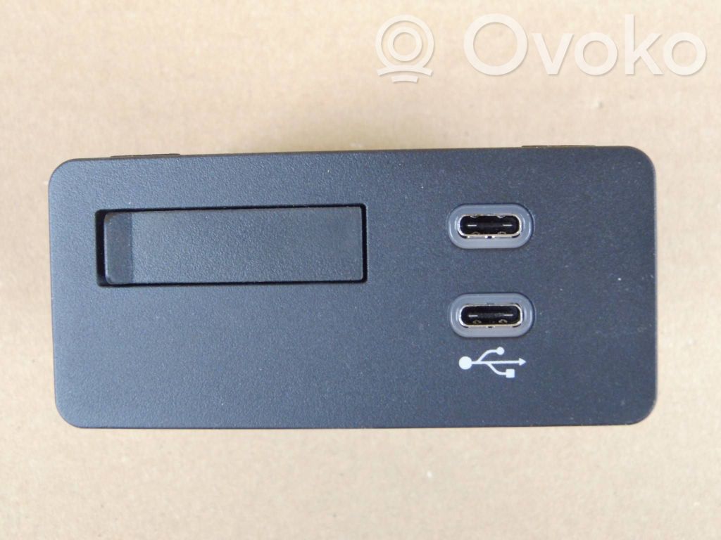 Mazda CX-5 II Enchufe conector USB 