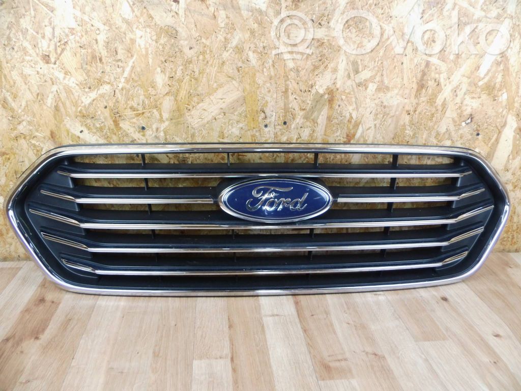 Ford Transit Custom Augšējais režģis 