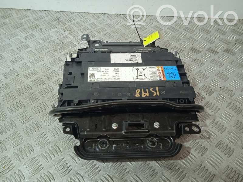 Akumulators   LX7A10B759AE