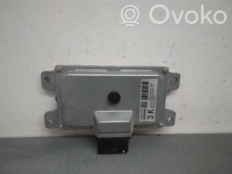 Nissan Juke I F15 Sterownik / Moduł ECU