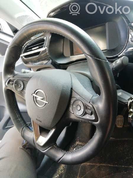 Opel Corsa F Volante 