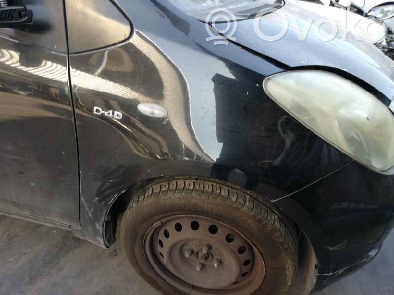 Toyota Yaris Sparnas 