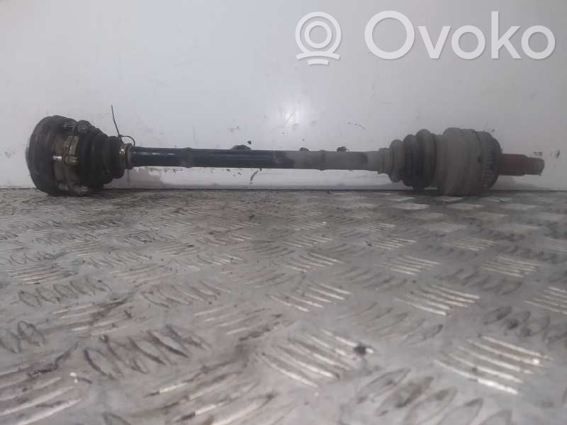 Rear driveshaft   7533446