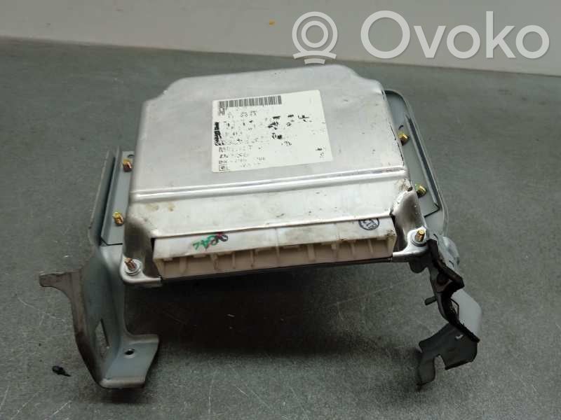 Toyota Yaris Unidad de control/módulo del motor 