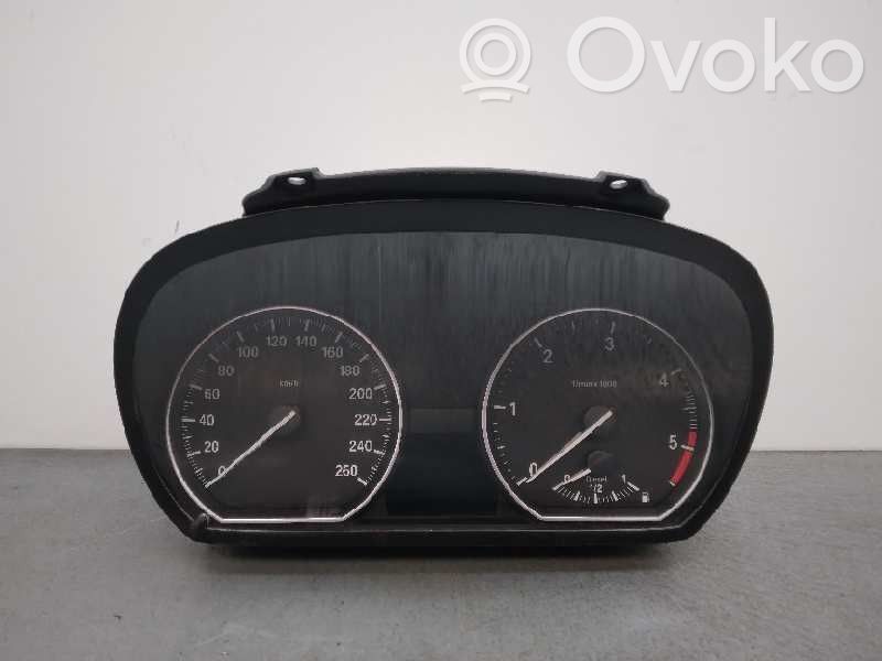 BMW 1 E81 E87 Nopeusmittari (mittaristo) 