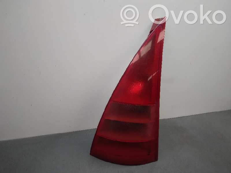 Luz trasera/de freno   6351Q3,1SERIE