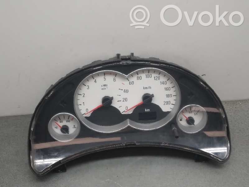 Opel Corsa C Velocímetro (tablero de instrumentos) 