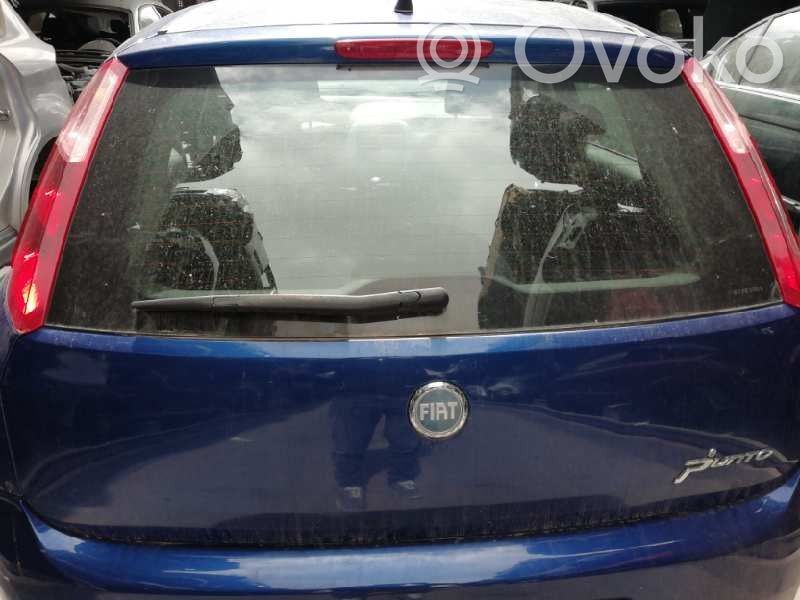 Fiat Grande Punto Aizmugurējās durvis 