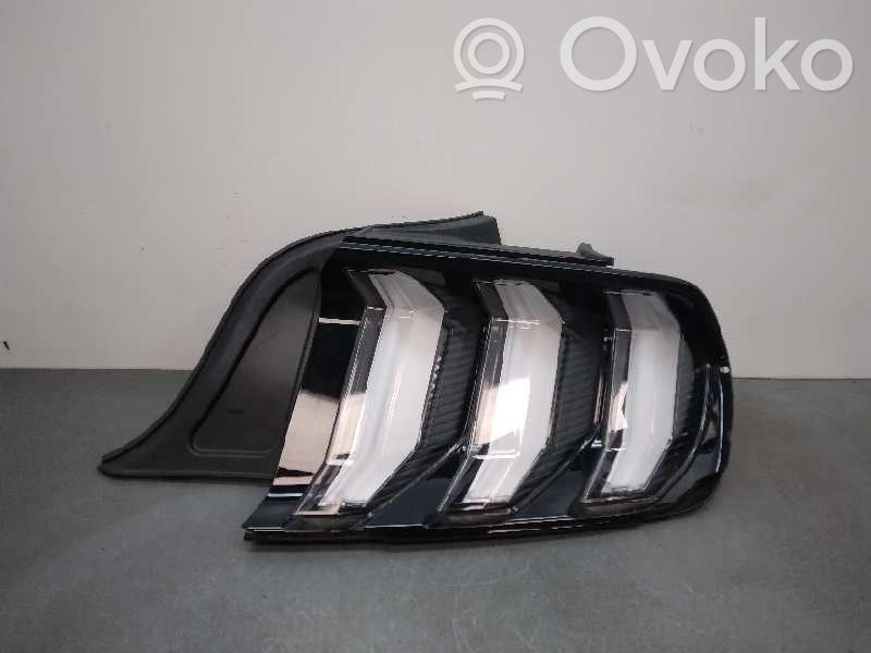 Ford Mustang VI Takavalot 
