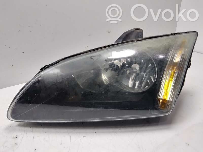 Ford Focus Etu-/Ajovalo 