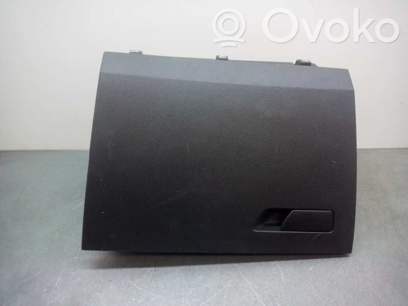 Guantera   5F1857095
