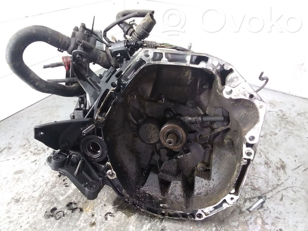 Renault Clio II Manualna 5-biegowa skrzynia biegów 