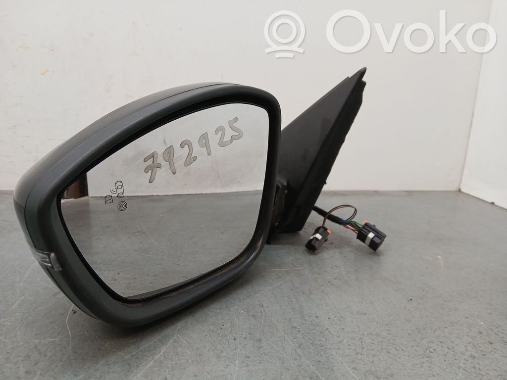 Opel Corsa F Elektryczne lusterko boczne drzwi przednich 