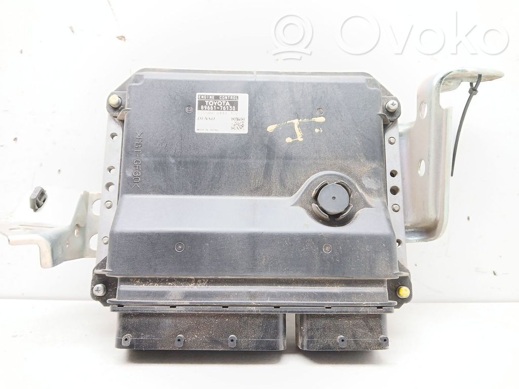 Lexus CT 200H Engine control unit/module 