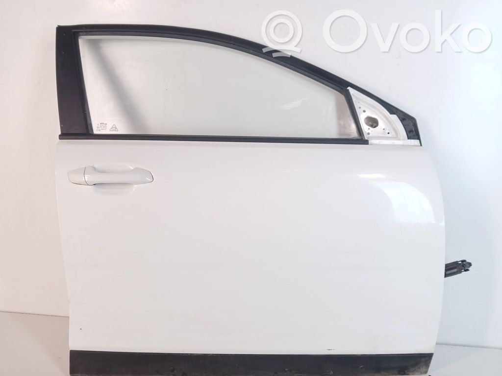 KIA Stonic Front door 