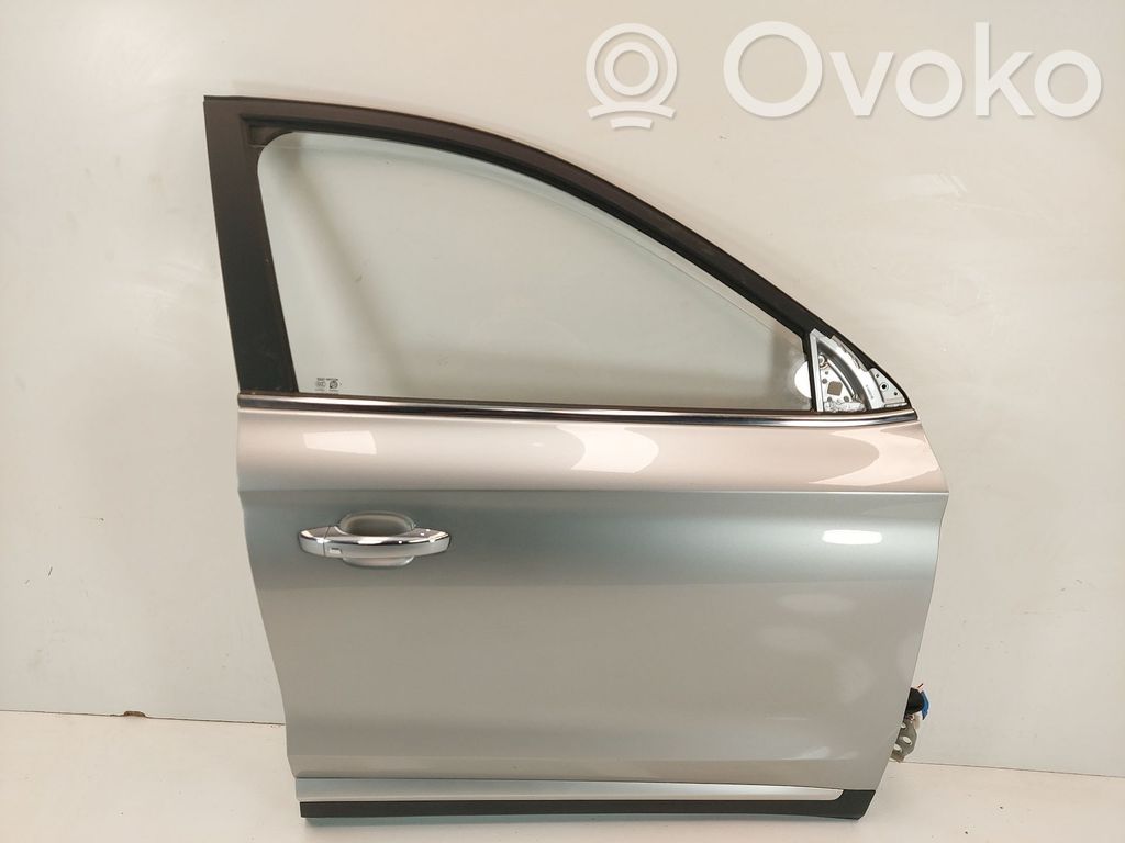 MG ZS Priekinės durys 