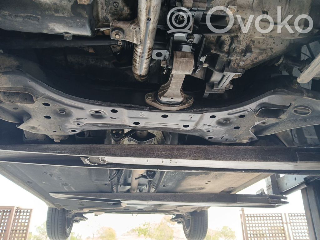 KIA Rio Priekinis traversas 