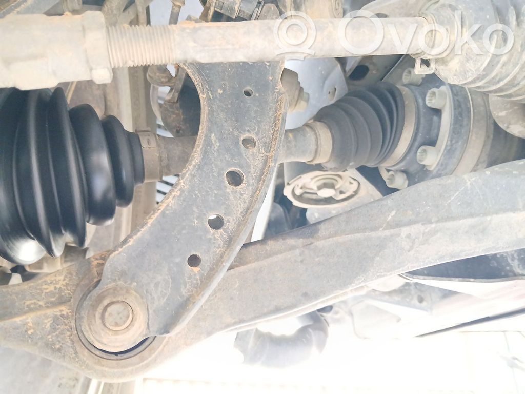 Volkswagen Touareg I Front driveshaft 