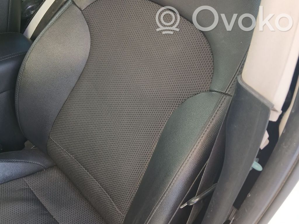 Asiento delantero del conductor