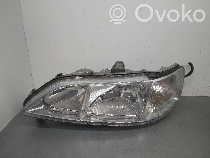 Honda Accord Phare frontale 