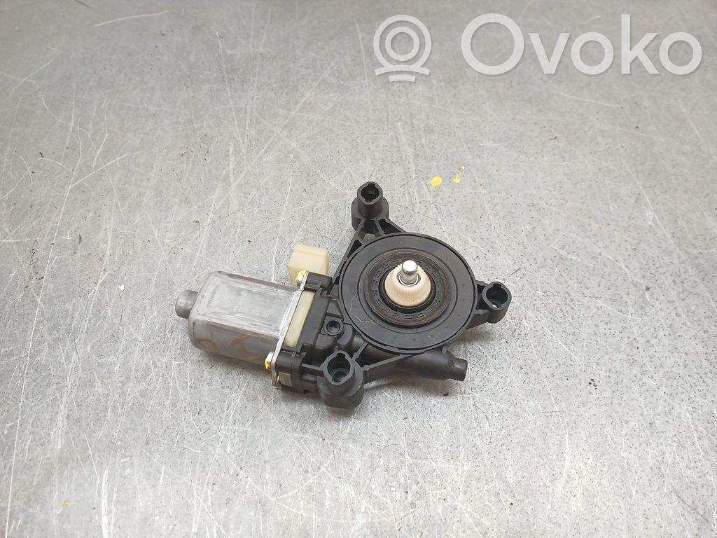 Seat Leon IV Etuoven ikkunan nostomoottori 
