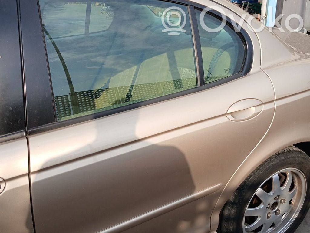 Jaguar X-Type Galinės durys 
