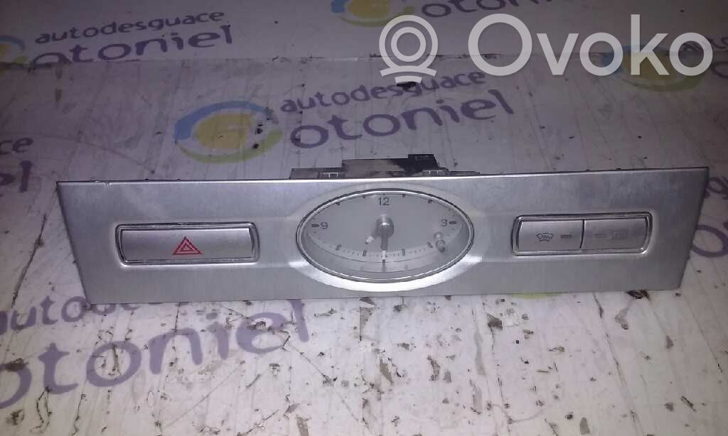 Ford Mondeo Mk III Schalter Warnblinkanlage 