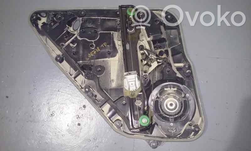 Mercedes-Benz A W176 Rear door window regulator with motor 