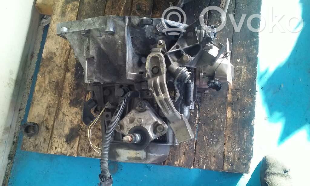 Peugeot 807 Manualna 5-biegowa skrzynia biegów 
