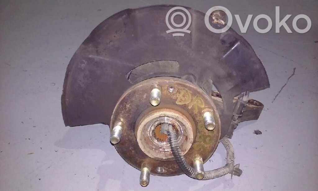 Hyundai Tucson JM Front wheel hub spindle knuckle 