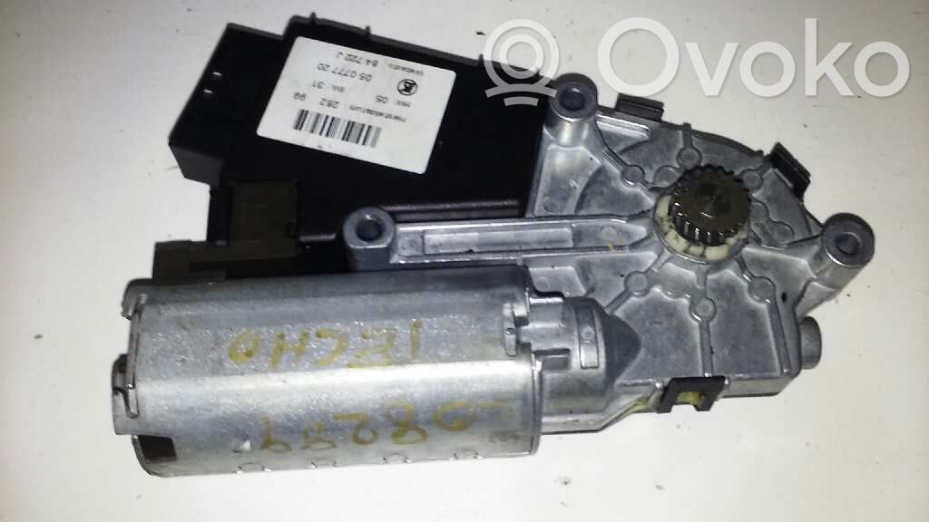 BMW 3 E36 Instalación del techo solar eléctrico 