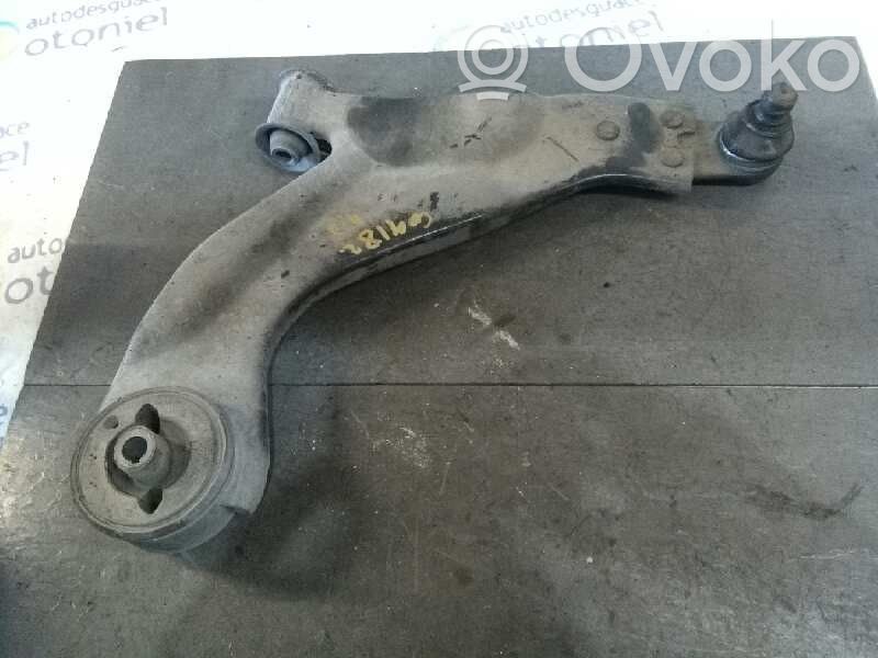 Brazo de suspensión delantero
