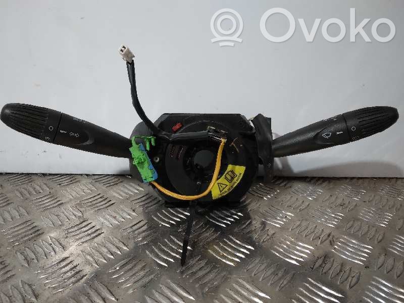 Fiat Punto (188) Interruptor de control multifunción 