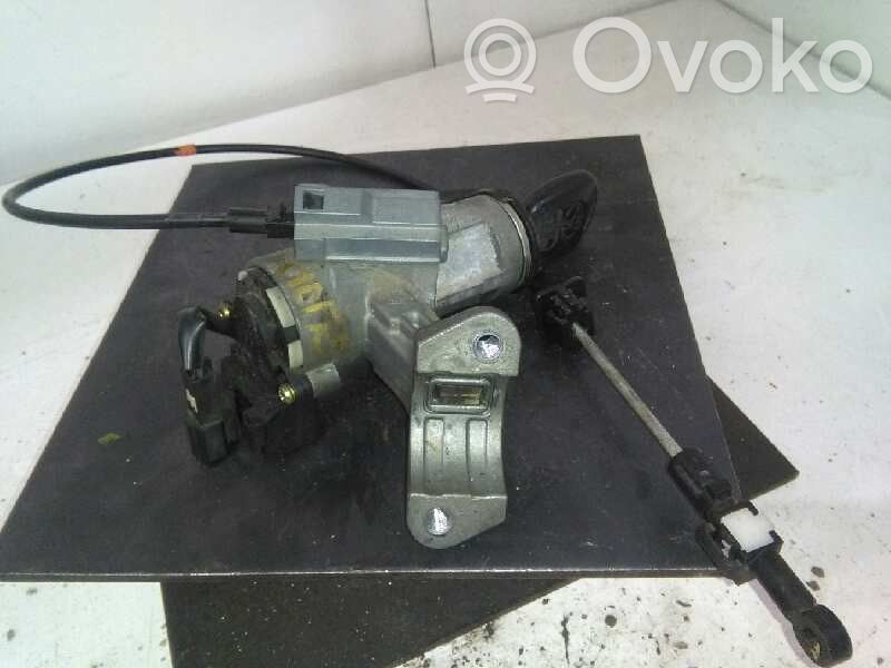 Užvedimo spynelė   45020024